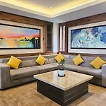 Yashshree Sanderling Mall Road