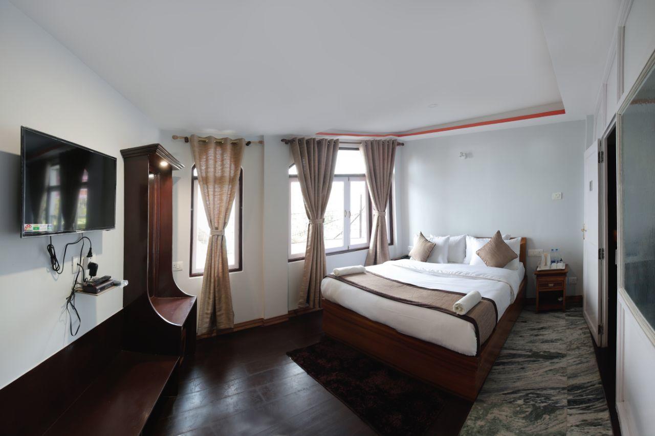 Kasturi Palace & Restaurant Darjeeling Motel