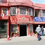 Hotel Mount Meridian