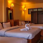 Hotel Central Inn