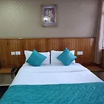 Indus Parklane Hotel