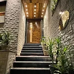 Sanderling Residency & Spa
