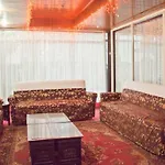 Goroomgo Shambhu Mall Road Darjeeling
