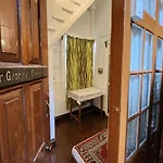 Ivanhoe Hotel