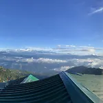 The Village Den , B&B Darjeeling