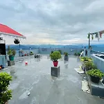 The Village Den , B&B Darjeeling