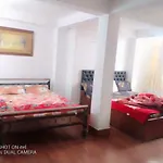 Hotel White Lotus