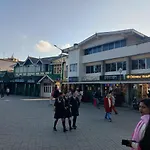 Azalea Holidays On Mall