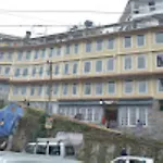 Teesta Hotel , Darjeeling