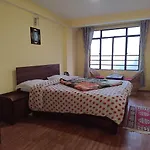 Hotel Himalaya Residency Kanchenjunga View