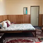 Waruhang Homestay