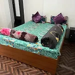 White Tara Home Stay
