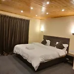 Hotel Amaira