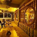 Hotel Golden Orchid