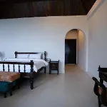 Singtom Tea Resort
