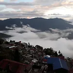Little Singamari Home Stay