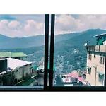 Indus Mount Royale Hotel And Spa, Darjeeling