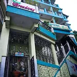 Grg Broadway Mall Road Darjeeling By Royal Collection Hotel