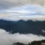Indus Mount Royale Hotel - Mall Road