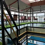 Darjeeling S Square Home Stay