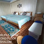 Rambler\'S Nesting Homestay