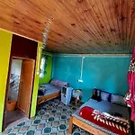 Homestay Pine Cottage