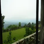 Taj Chia Kutir Resort & Spa Darjeeling