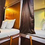 Pathfinder\'S Nest Hostel