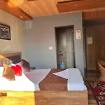 Traditional Hotel & Restaurant !! Kurseong !! Best Hotel In Kurseong