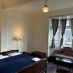 Pineridge Hotel At Mall Road