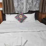 Yalung Homestay