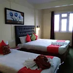 Hotel Himalayan Queen , Darjeeling