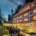 Summit Oakden Resort & Spa Mall Road