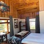Bloomfield Farmhouse And Eco-Resort