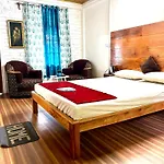 Rongong Farms - A Unit Of Dream Stay Group Of Hotels