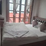 Hotel Ratna Villa Inn