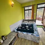 Graham Hill Homestay