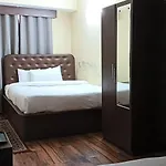 Hotel Kumud Residency