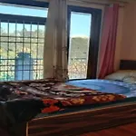 Mountain View Home Stay By Stayapart