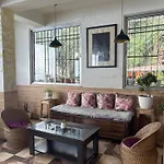 Ukiyocafeandstays