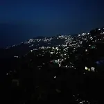 Hotel Himalayan Queen