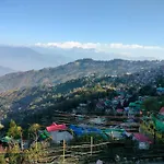 Hotel Himalayan Queen