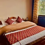 Forest Lodge - 80 Mts From Mall Road
