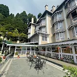 Cedar Inn