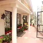 Hermitage Resort