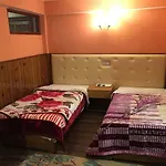 Hotel Sherpa