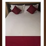Hotel Ratna