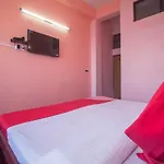 Oyo 23546 Pushpak