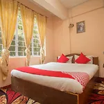 Oyo 18751 Belle View Guest House