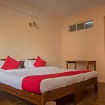 Oyo 18751 Belle View Guest House